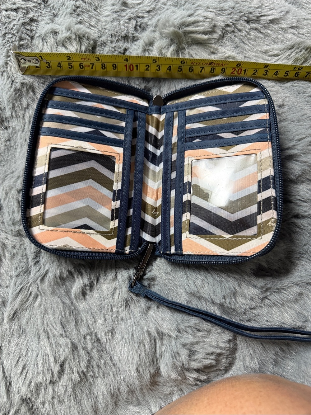 LUG Rodeo Quilted Blue Women's Card Holder Wristlet wallet - Picture 2 of 3